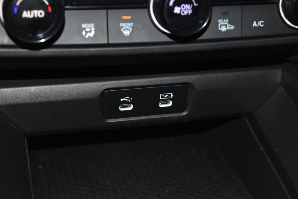 Used 2023 Honda Accord EX image 13