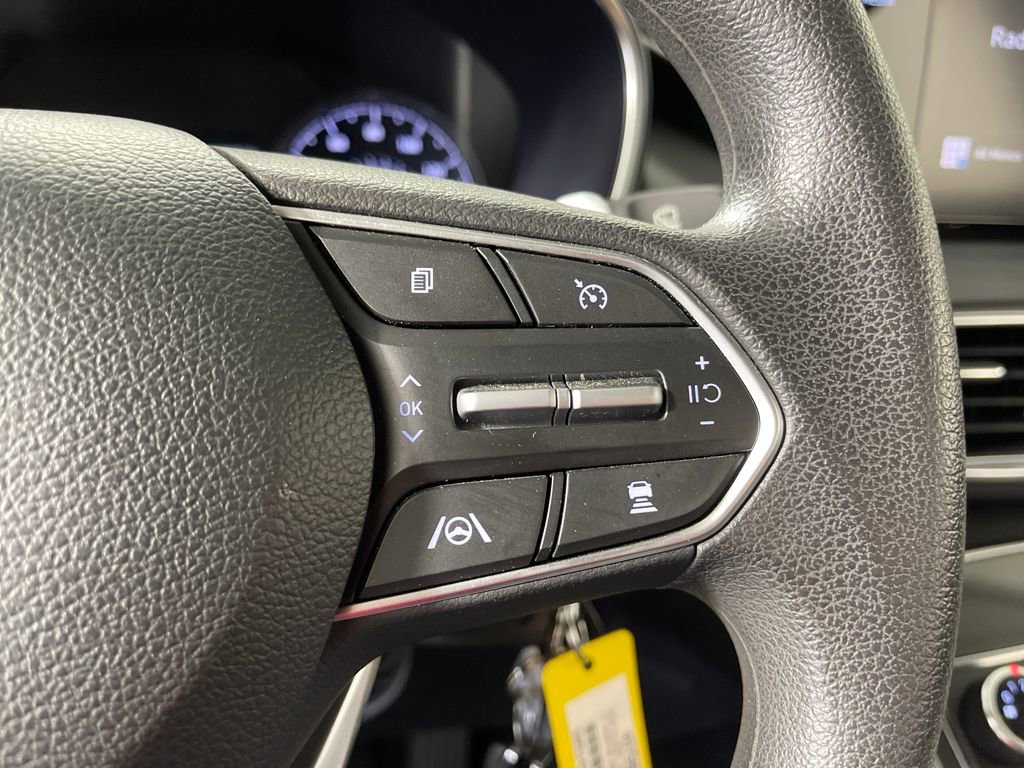 Used 2023 Hyundai Santa Fe SE image 29