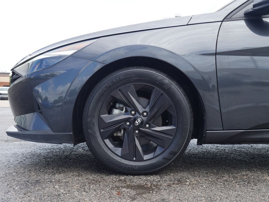 Used 2021 Hyundai Elantra SEL w/ Convenience Package FWD image 14