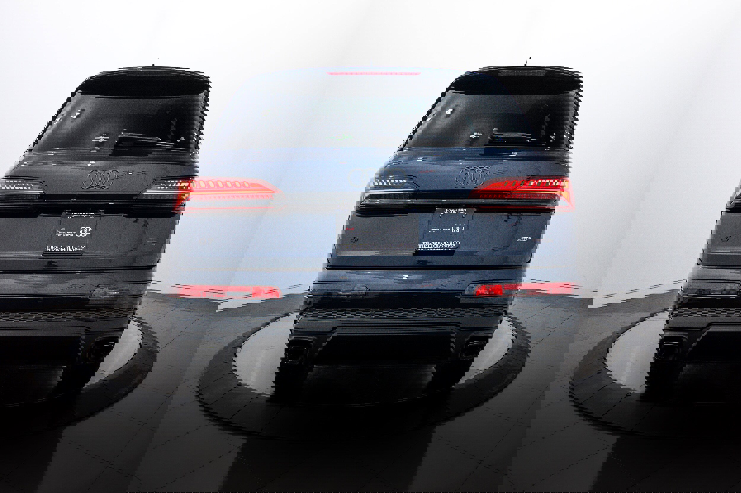 Certified 2025 Audi Q7 2.0T Premium Plus w/ Premium Plus Package image 19