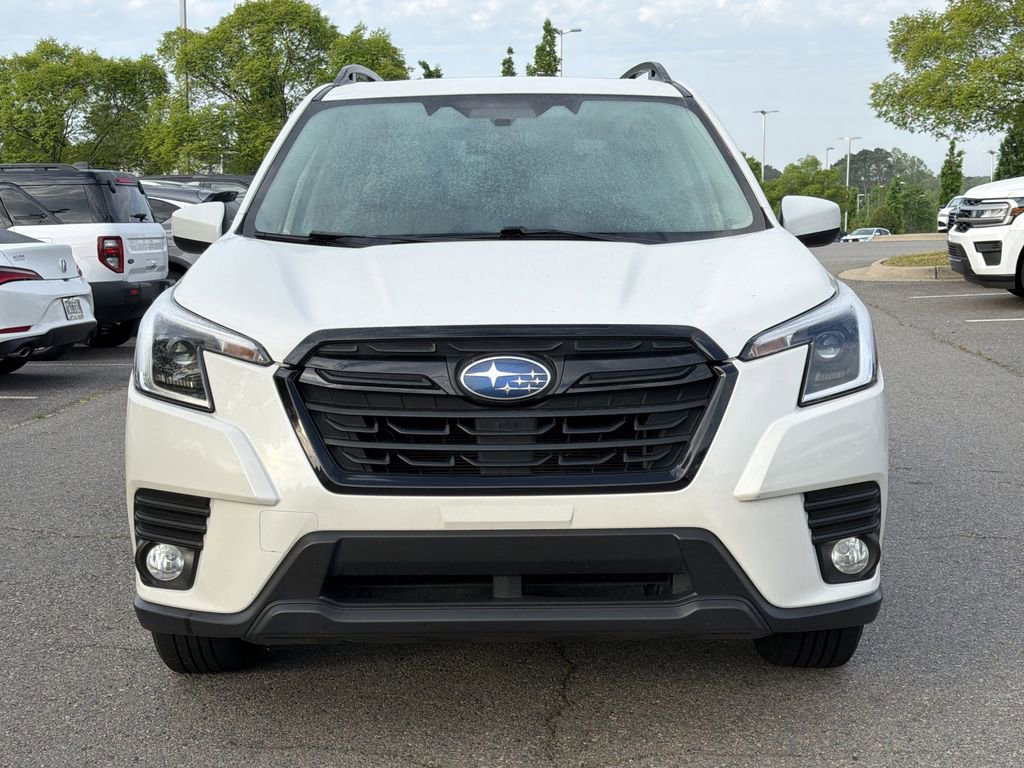 Used 2023 Subaru Forester Premium AWD/4WD image 8