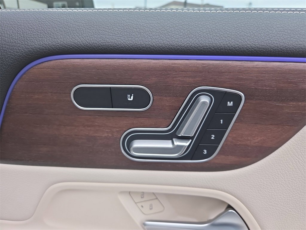 Certified 2022 Mercedes-Benz GLA 250 4MATIC image 17