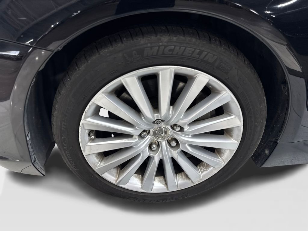 Used 2013 Lexus LS 460 L w/ Preferred Accessory Package image 83