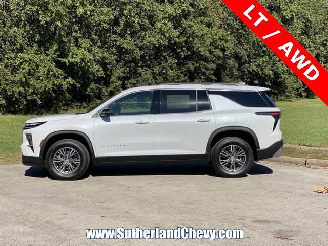 New 2026 Chevrolet Traverse LT w/ Driver Confidence Package image 4