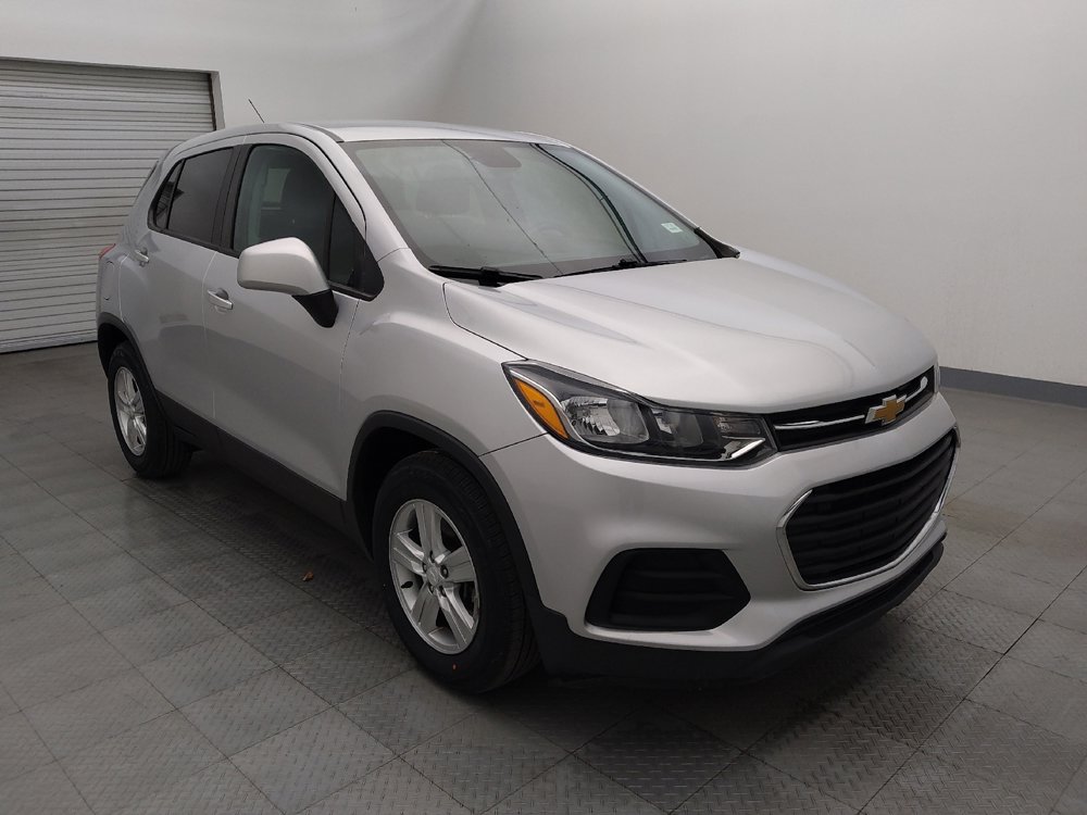 Used 2020 Chevrolet Trax LS w/ Tint and Cruise Package image 13