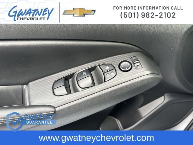 Used 2024 Nissan Altima 2.5 SV image 21