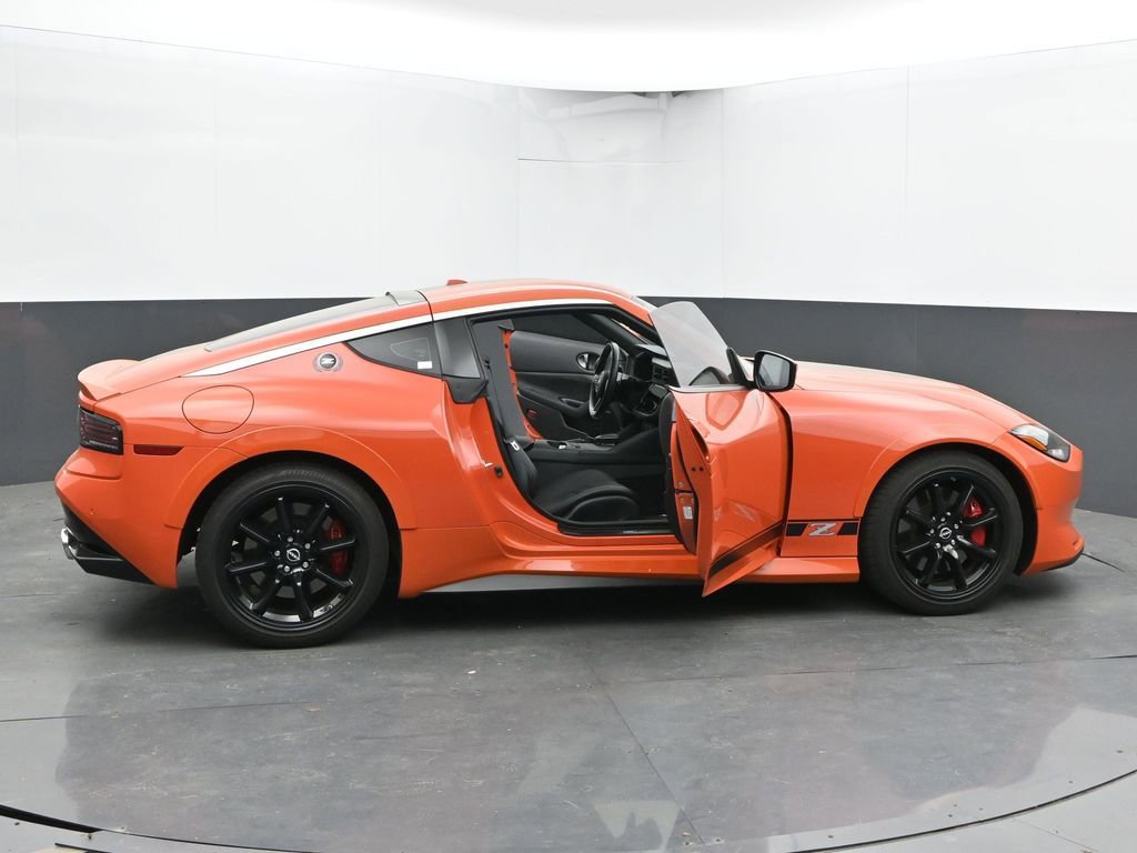 Used 2024 Nissan Z Performance w/ Heritage Edition RWD image 64