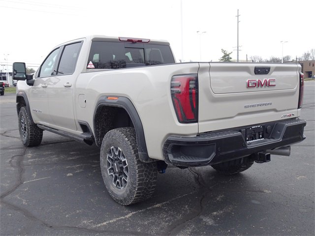 New 2026 GMC Sierra 2500 AT4X image 3