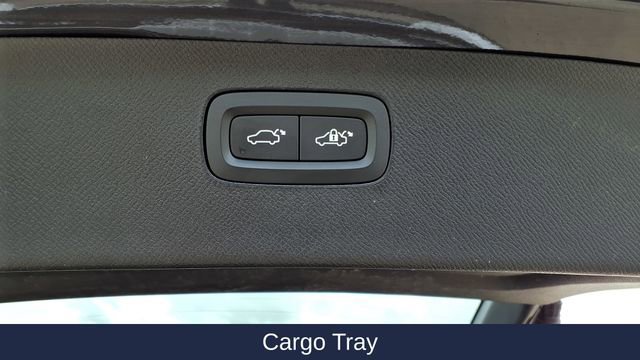 Used 2023 Volvo XC90 B6 Ultimate w/ Lounge Package image 14