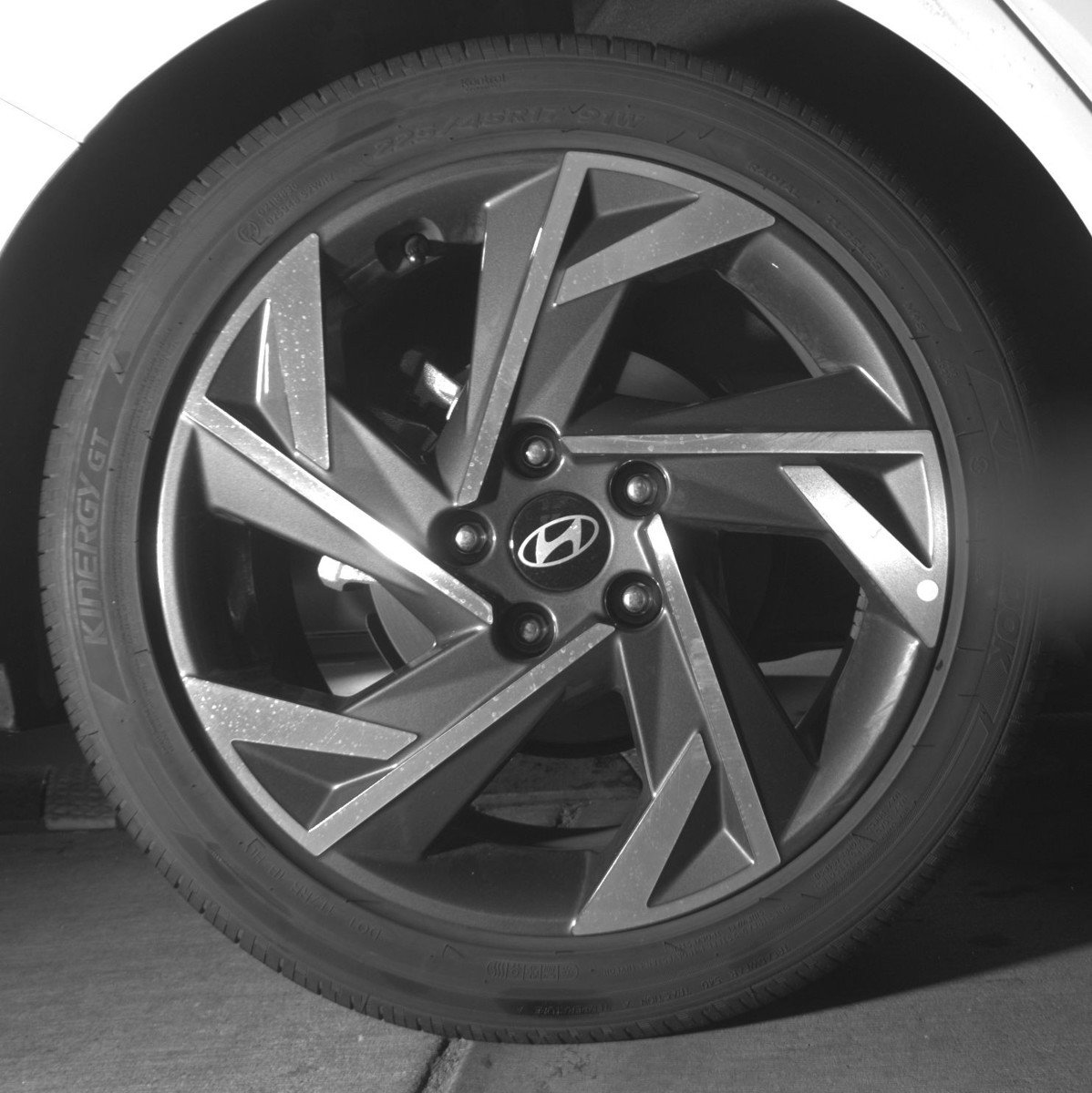Used 2025 Hyundai Elantra SEL FWD image 15