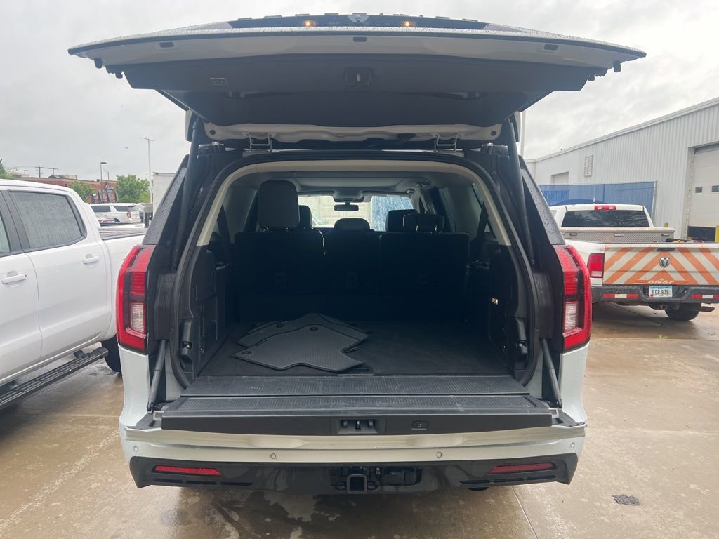 Used 2025 Ford Expedition Max Active AWD/4WD image 11