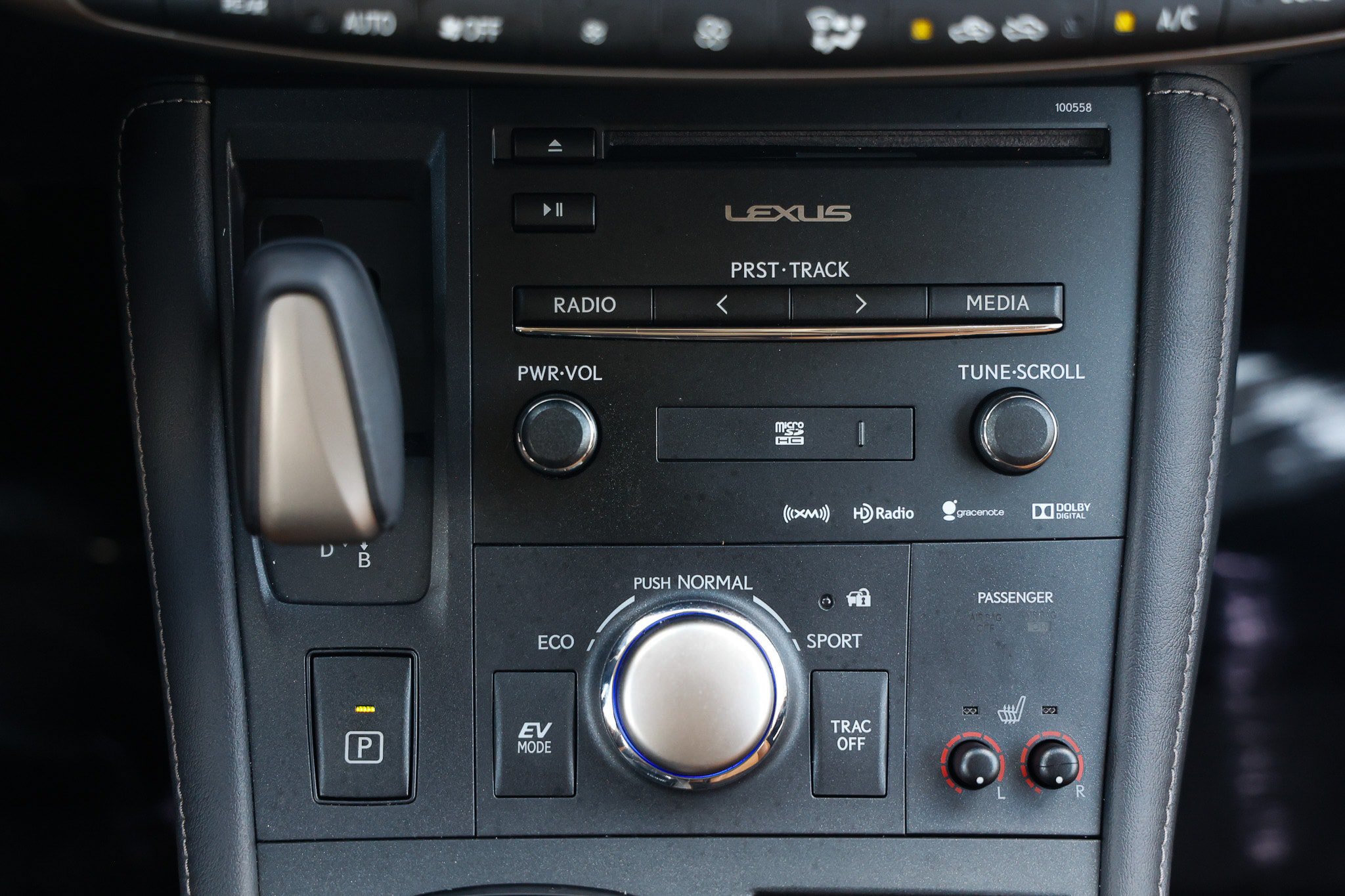 Used 2016 Lexus CT 200h w/ Navigation Package FWD image 35
