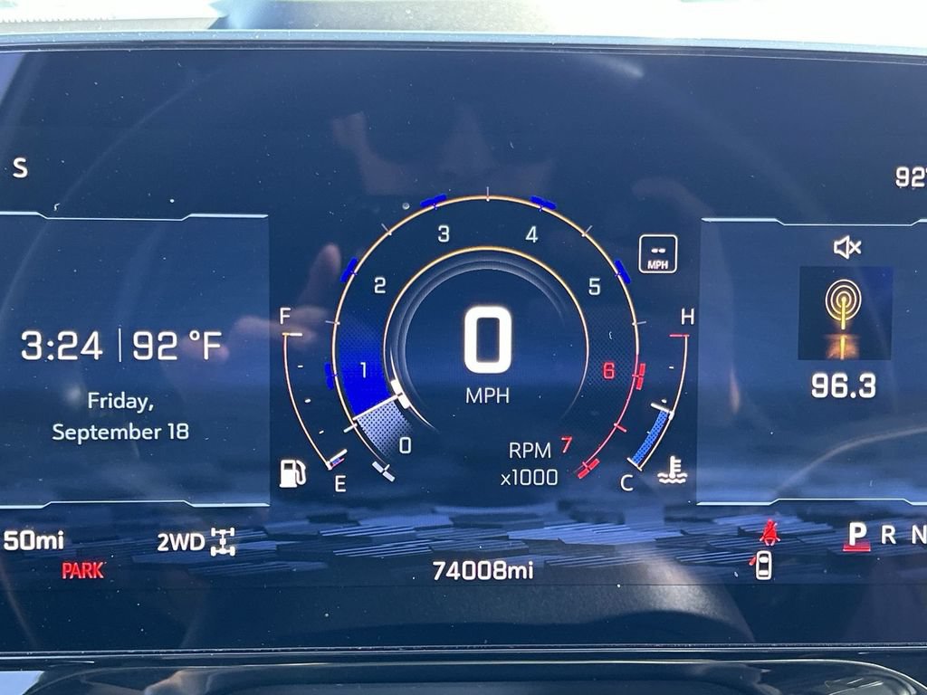 Certified 2025 Chevrolet Suburban LT AWD/4WD image 9