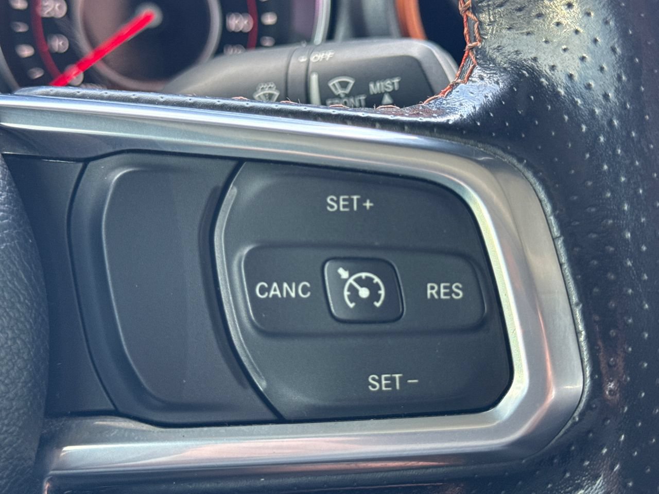 Used 2021 Jeep Gladiator Mojave AWD/4WD image 25