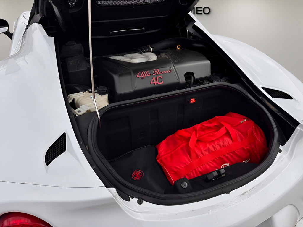 Used 2015 Alfa Romeo 4C Spider w/ Spider Track Package RWD image 20