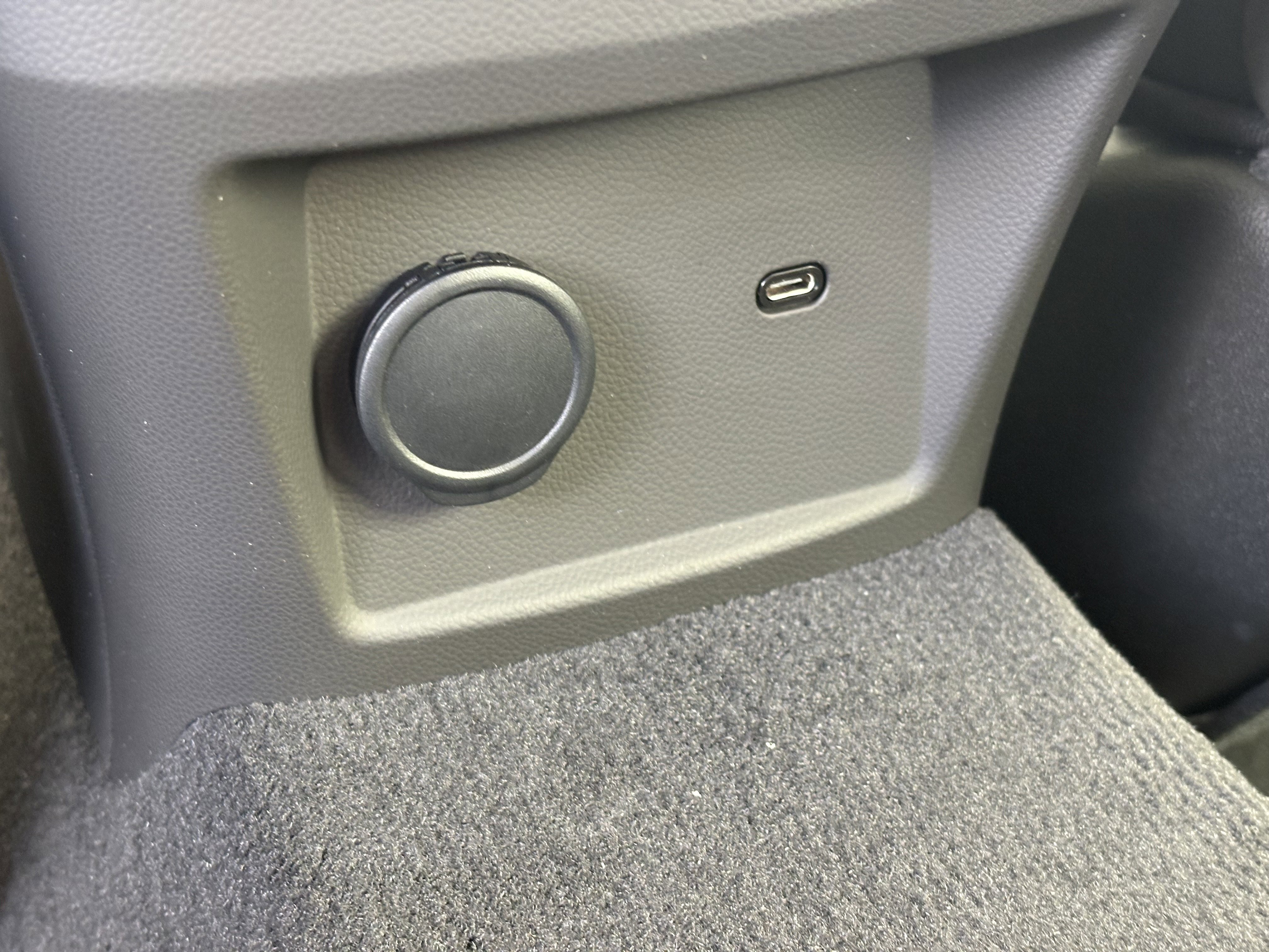 New 2026 Cadillac CT5 V Blackwing w/ Carbon Fiber 2 Package image 12