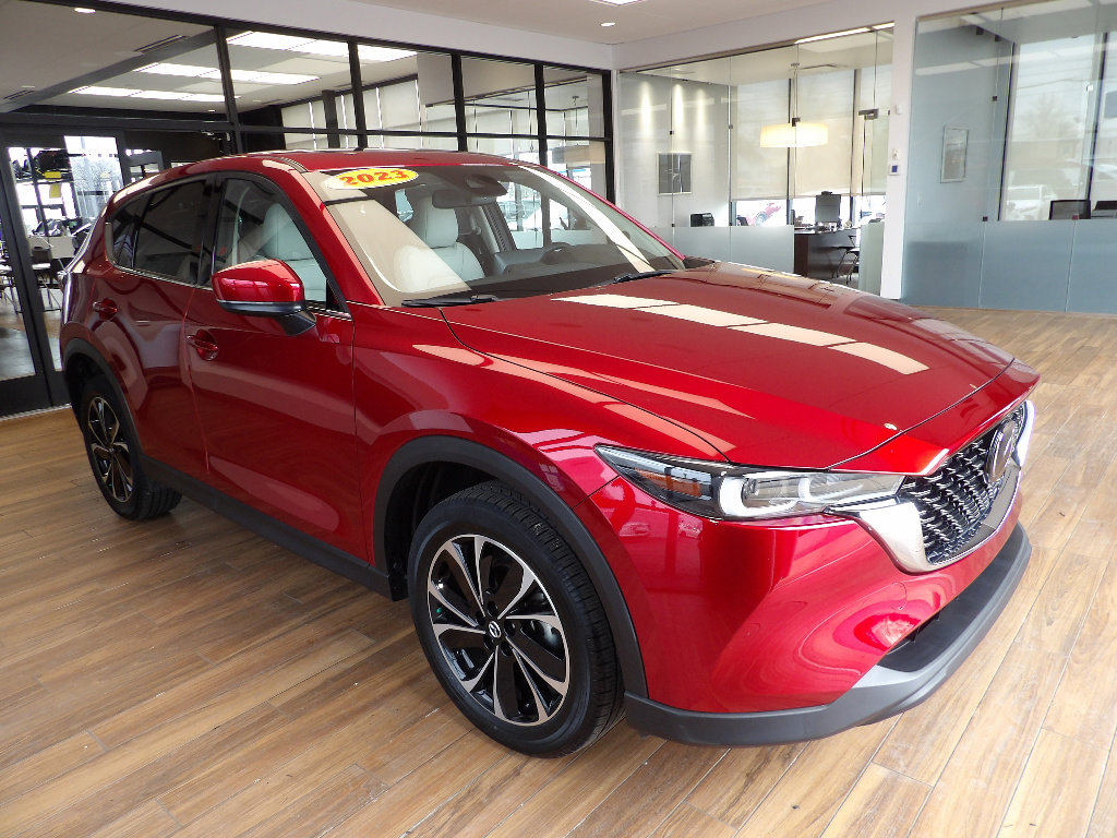 Certified 2023 MAZDA CX-5 AWD 2.5 S w/ Premium Plus Pkg image 3