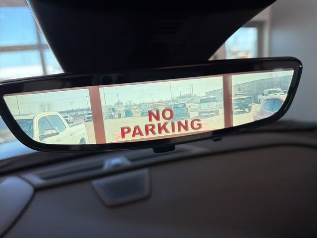 Used 2025 Chevrolet Traverse Z71 w/ Enhanced Driving Package image 51