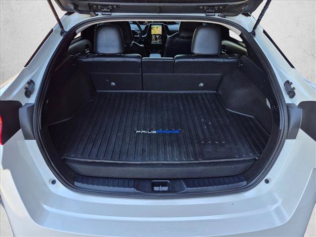 Certified 2019 Toyota Prius Prime Premium FWD image 6