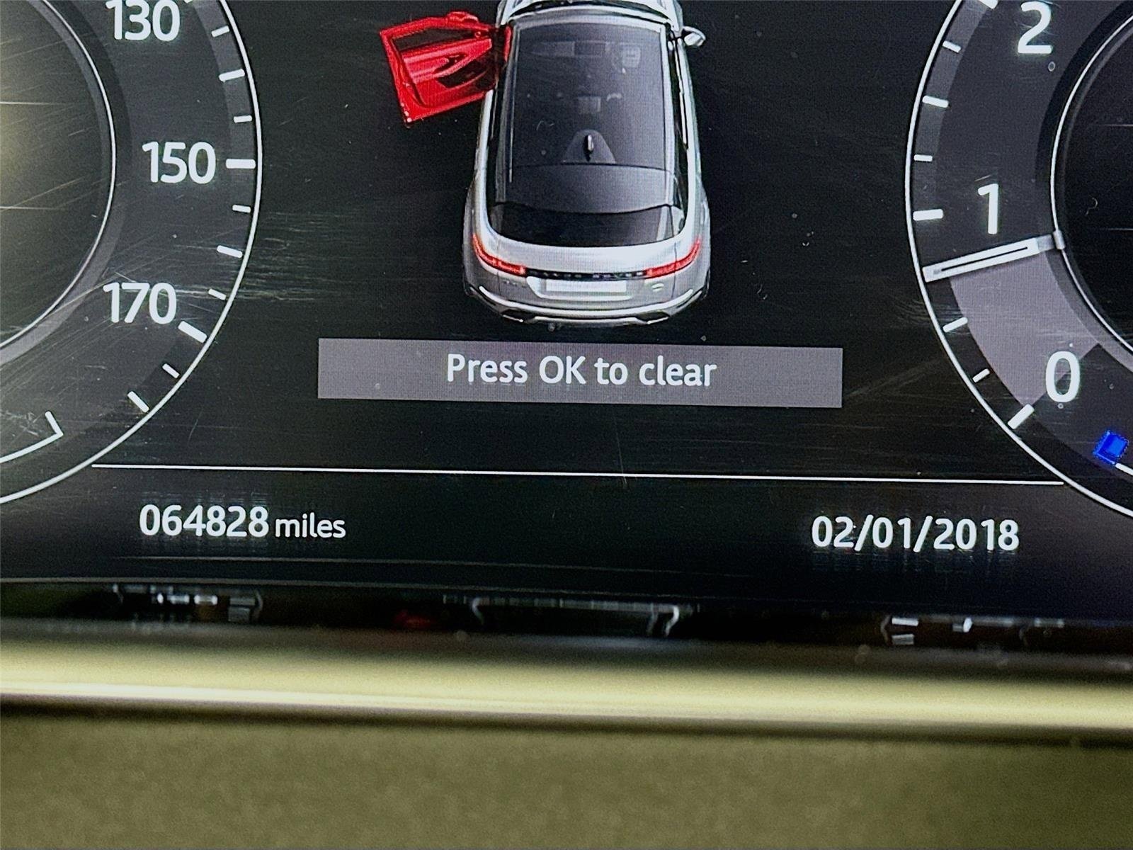 Used 2020 Land Rover Range Rover Evoque SE image 16