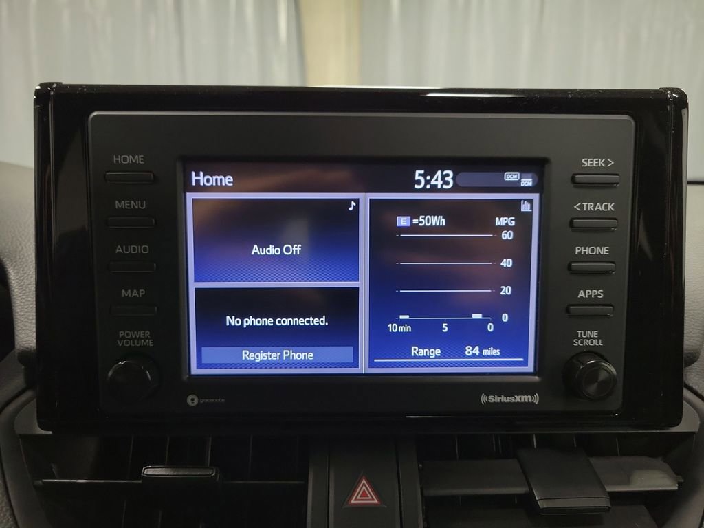 Used 2021 Toyota RAV4 LE AWD/4WD image 18