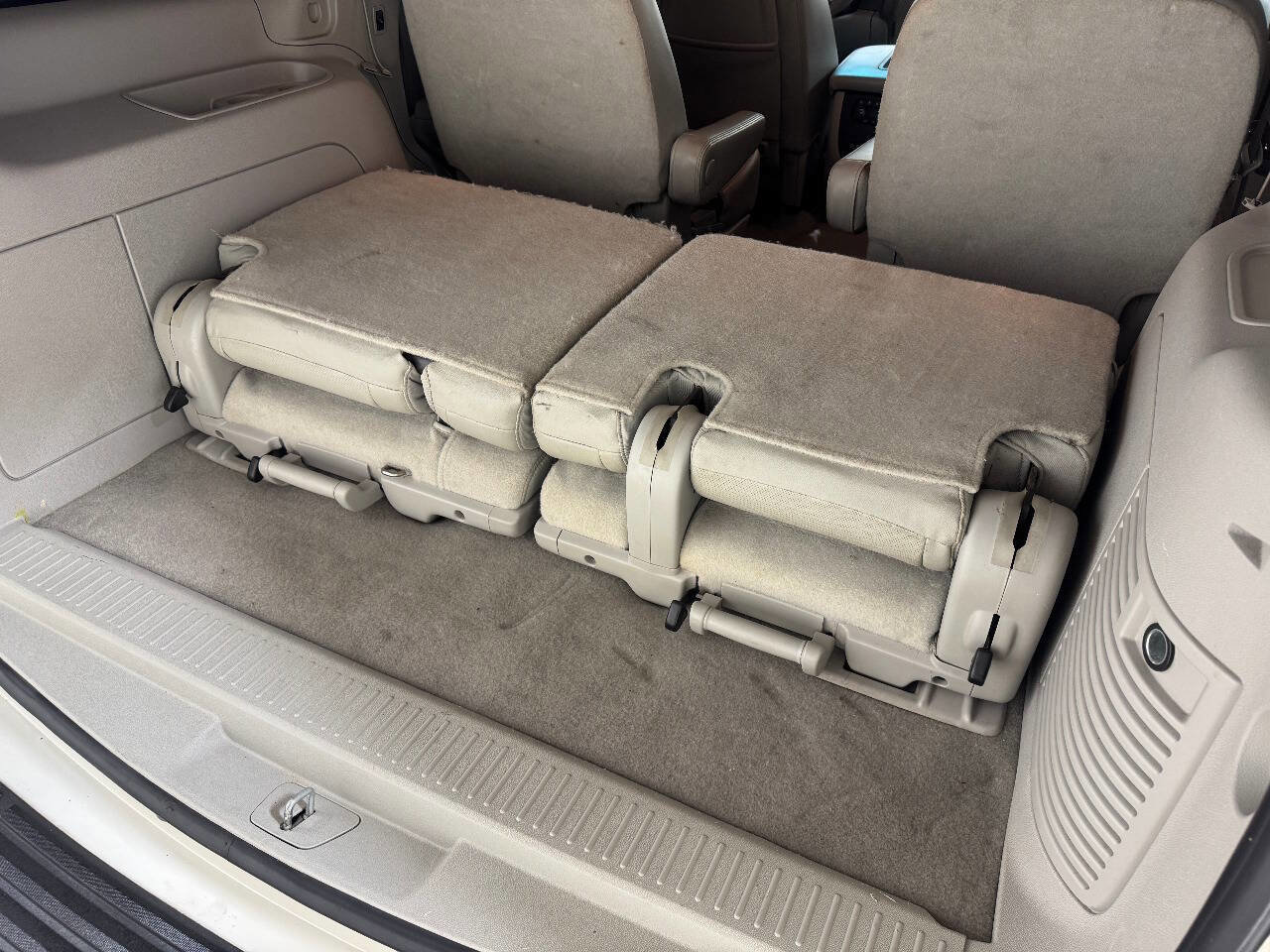 Used 2010 GMC Yukon SLT image 75