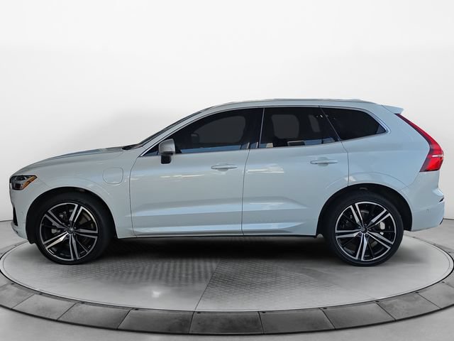 Used 2019 Volvo XC60 T8 R-Design w/ Advanced Package AWD/4WD image 2