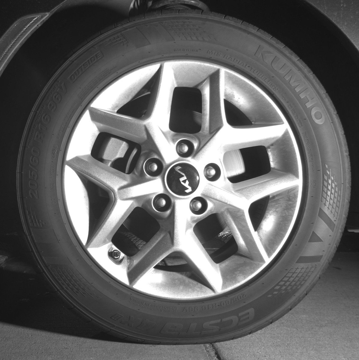 Used 2025 Kia Soul LX w/ LX Technology Package FWD image 19