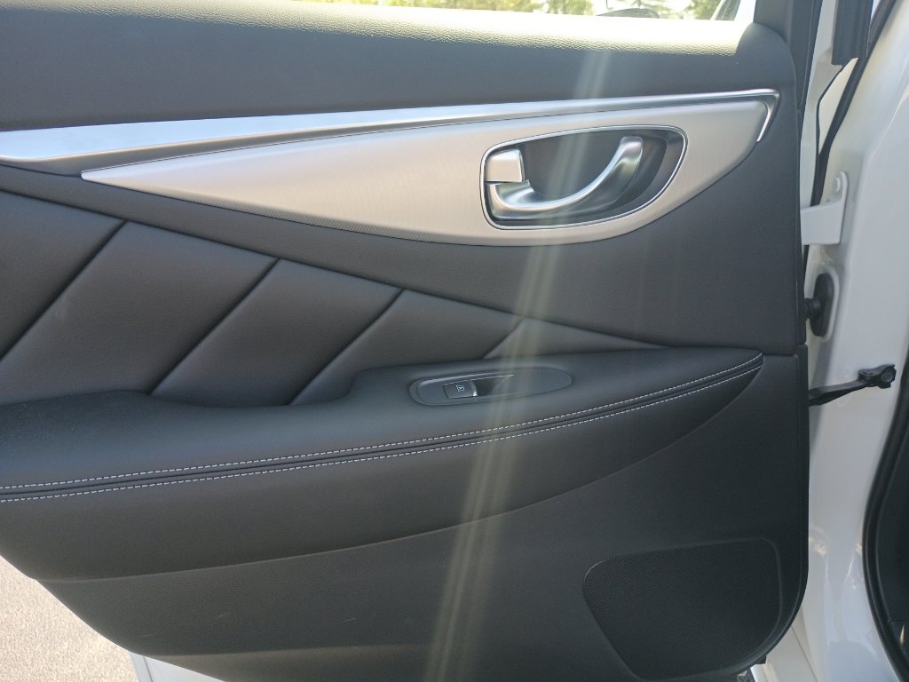 Used 2023 INFINITI Q50 Luxe image 25