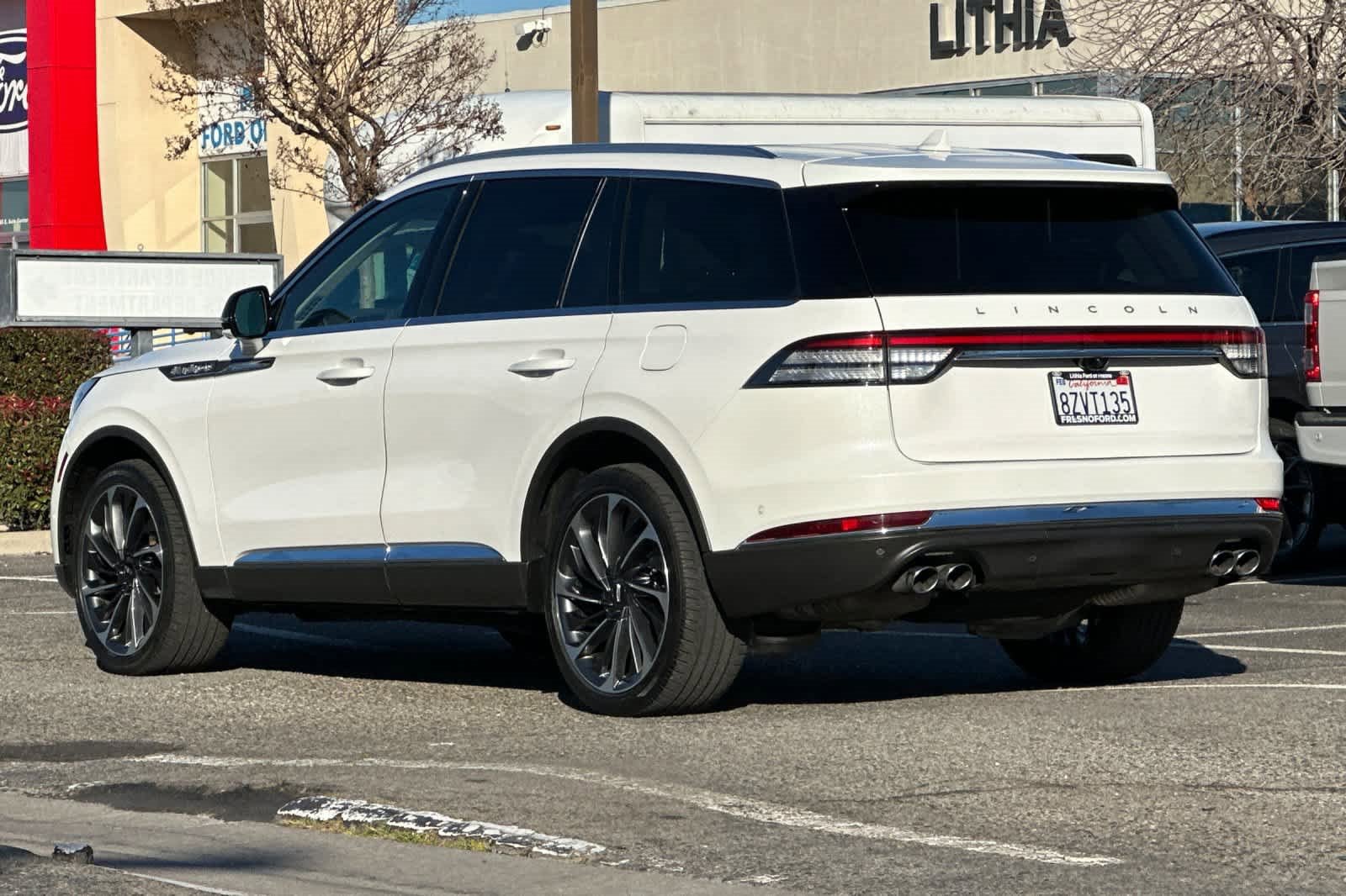 Used 2022 Lincoln Aviator Reserve w/ Equipment Group 201A image 7