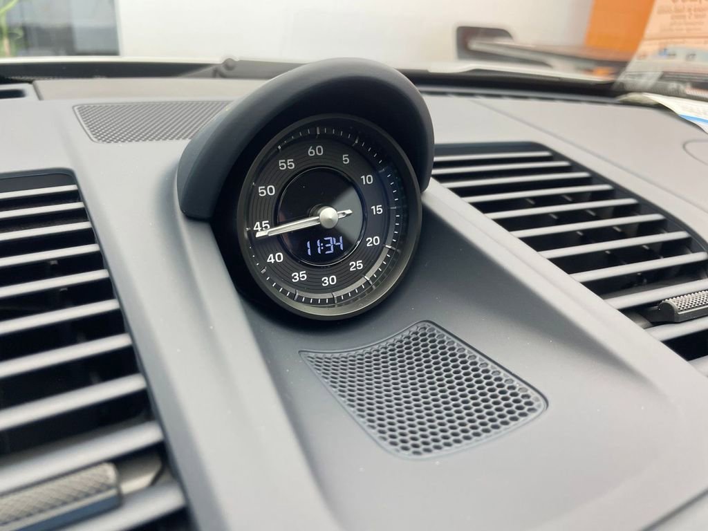 New 2026 Porsche 911 Carrera image 13