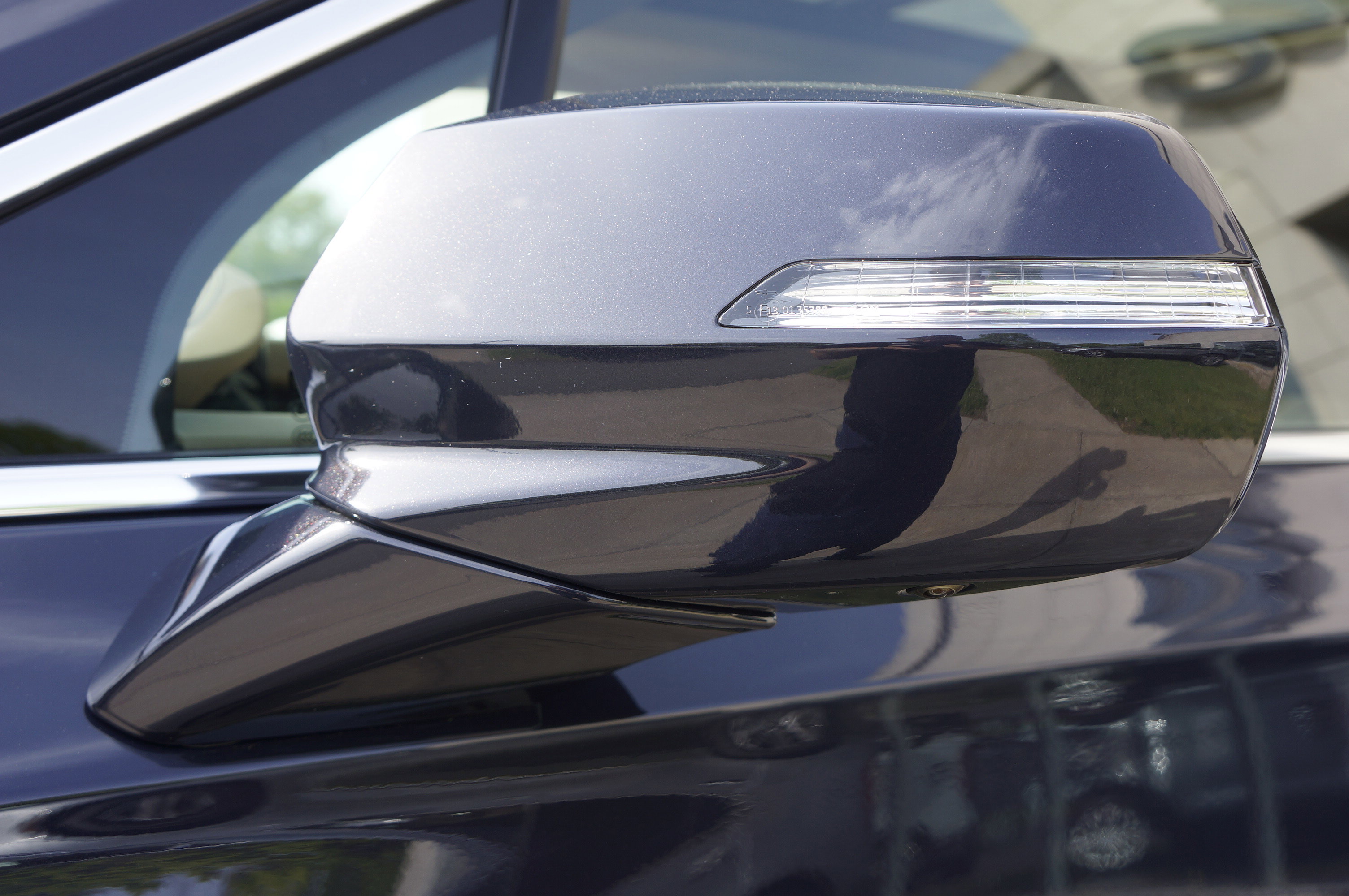 Used 2025 Cadillac XT6 Premium Luxury image 19