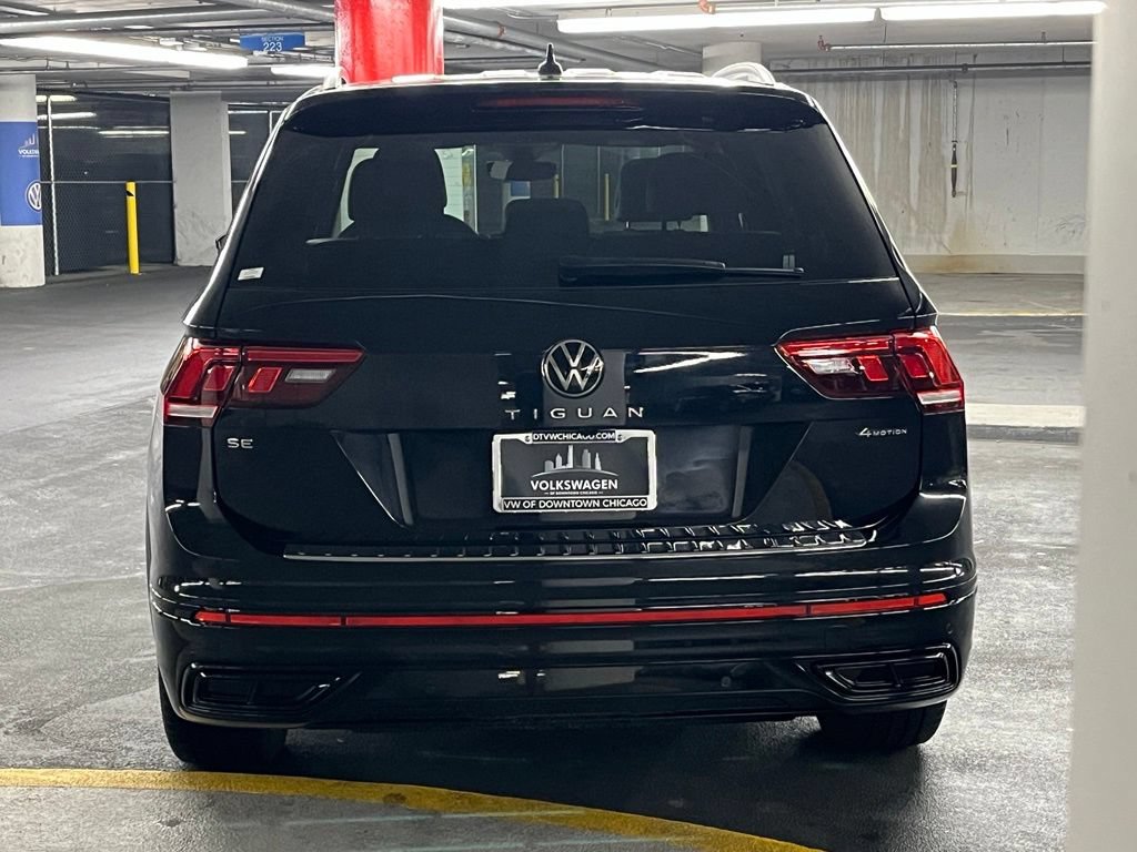 Certified 2023 Volkswagen Tiguan SE R-Line AWD/4WD image 33