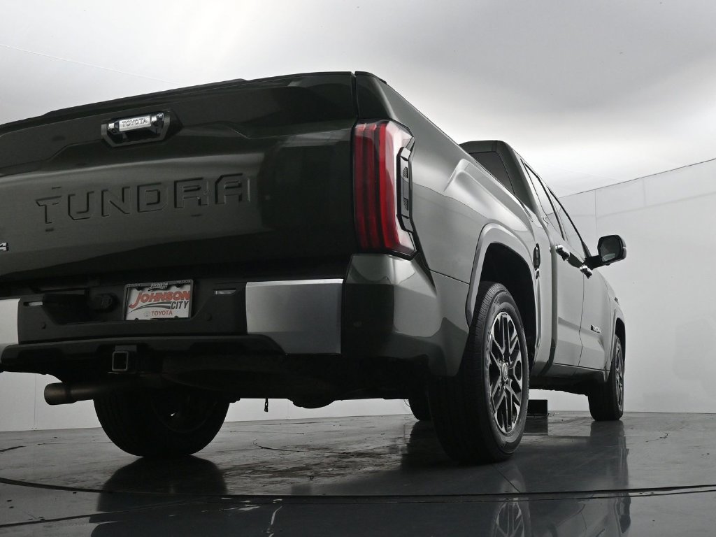 Used 2022 Toyota Tundra Limited AWD/4WD image 36
