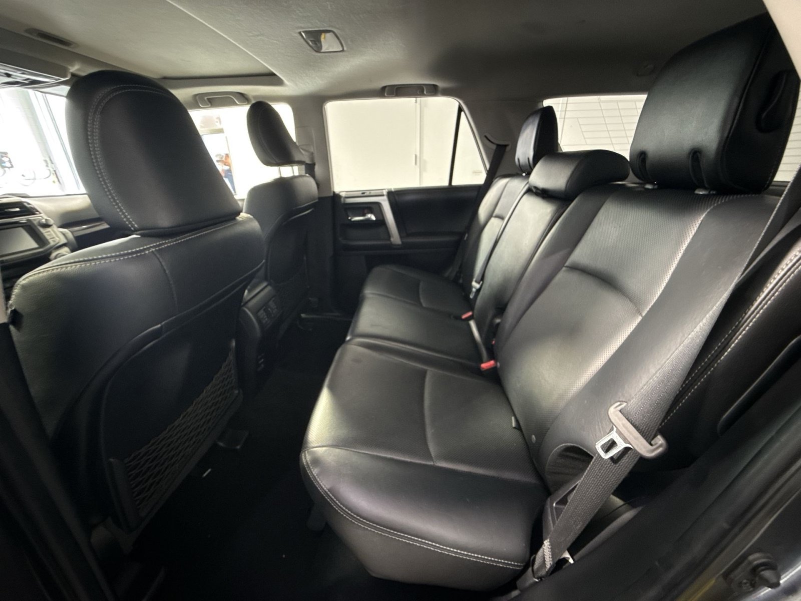 Used 2016 Toyota 4Runner Limited AWD/4WD image 26