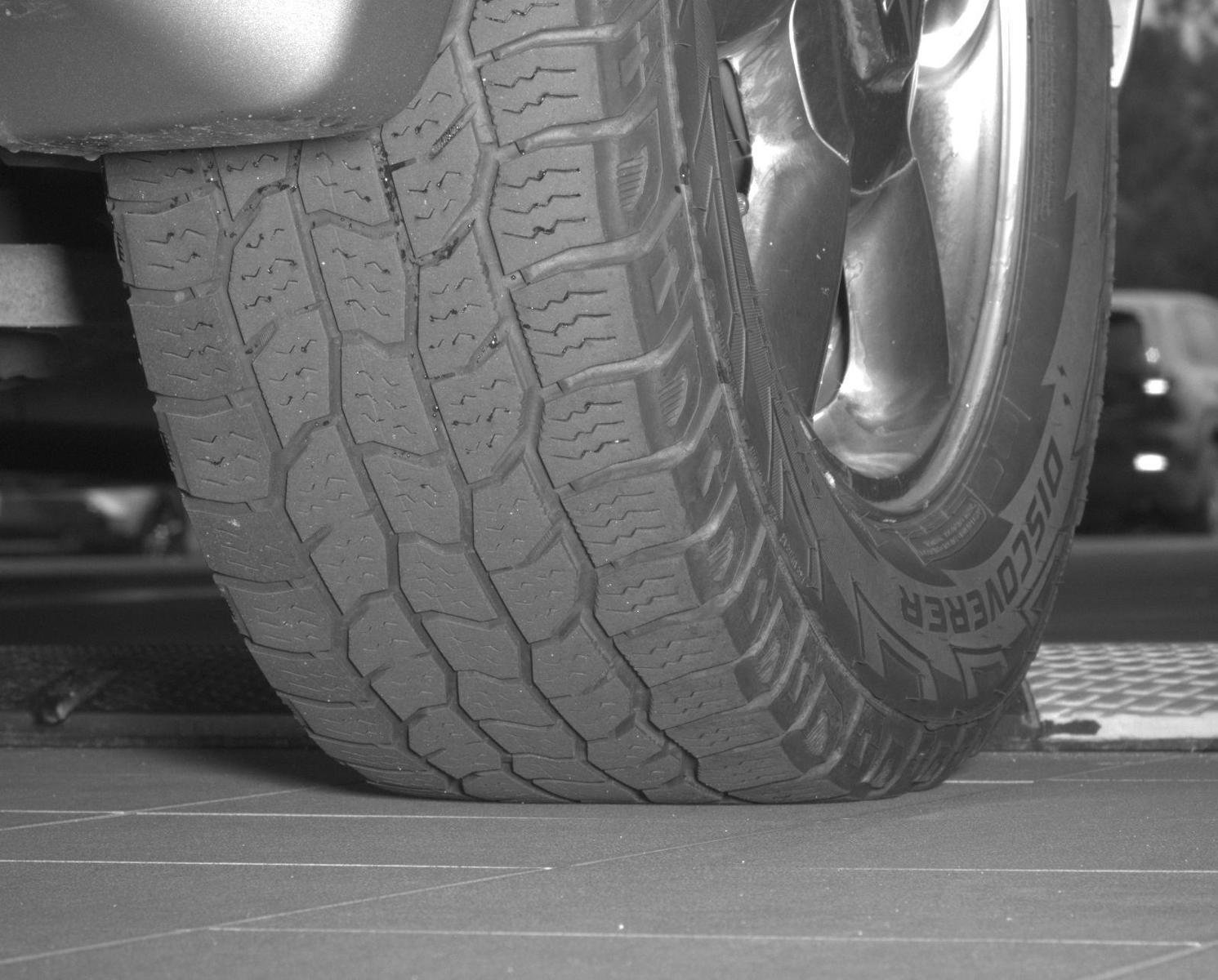 Used 2004 GMC Envoy SLT RWD image 15