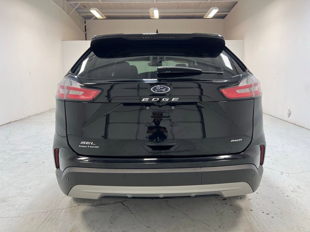 Used 2023 Ford Edge SEL image 10