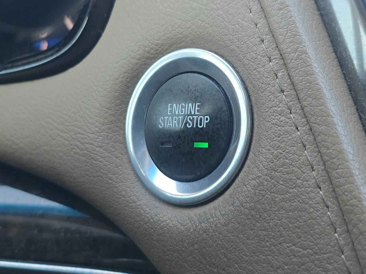 Used 2014 Cadillac CTS Luxury image 34