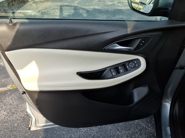 Used 2023 Buick Encore GX Preferred w/ Cold Weather Comfort Package FWD image 26