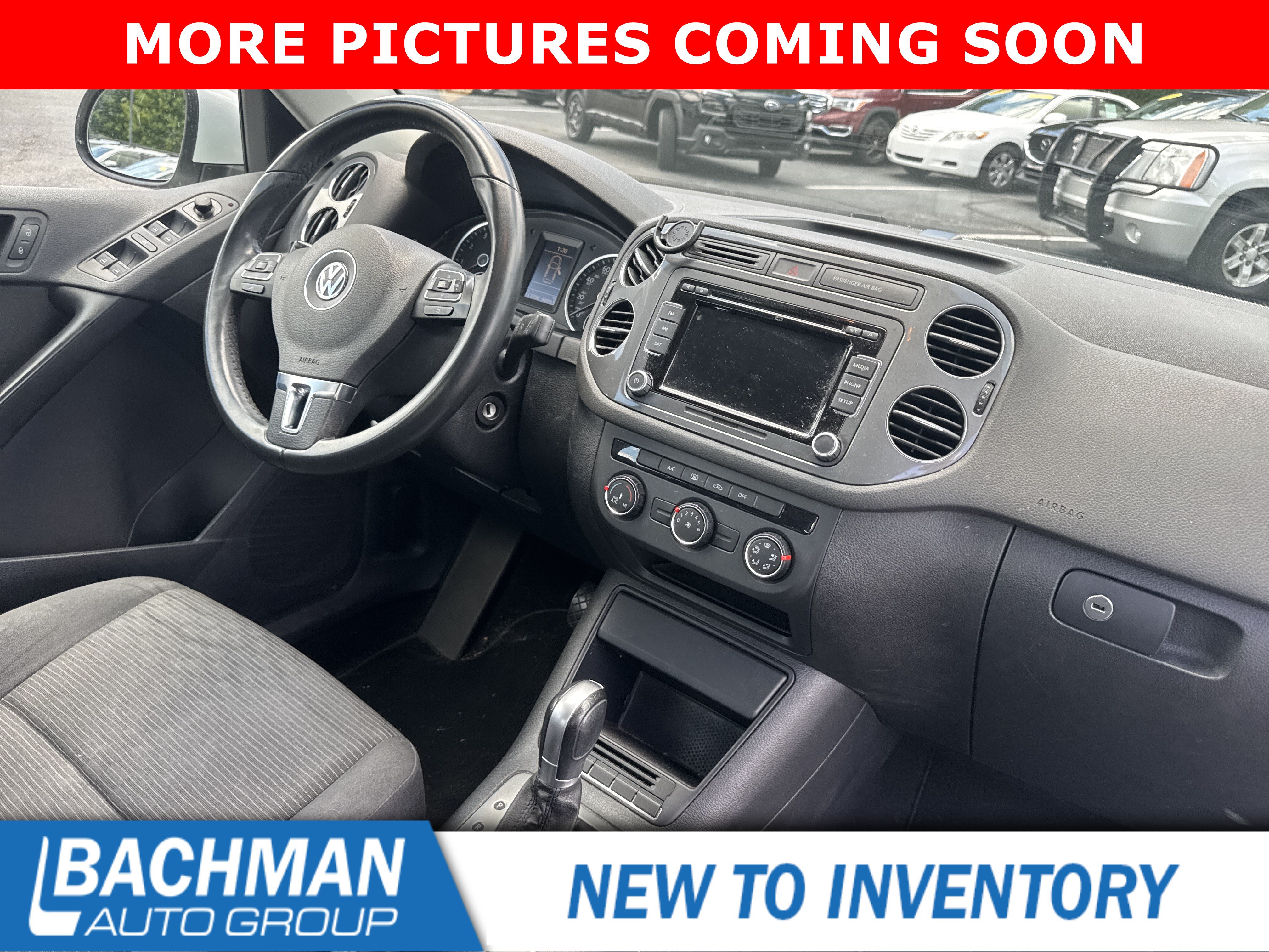 Used 2015 Volkswagen Tiguan S FWD image 6