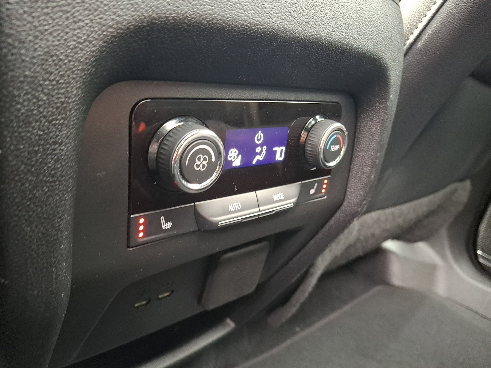 Certified 2024 Chevrolet Traverse RS AWD/4WD image 13