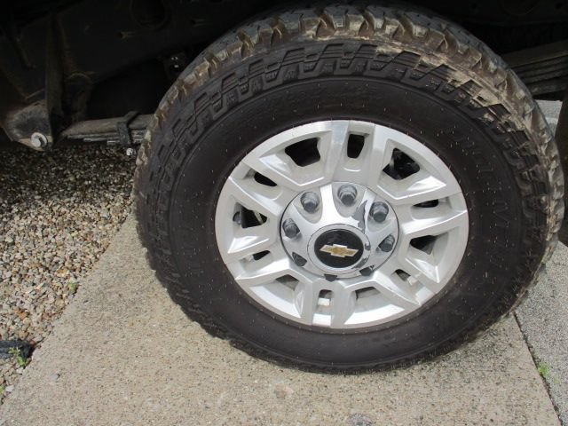 Used 2024 Chevrolet Silverado 2500 LT w/ Convenience Package AWD/4WD image 30