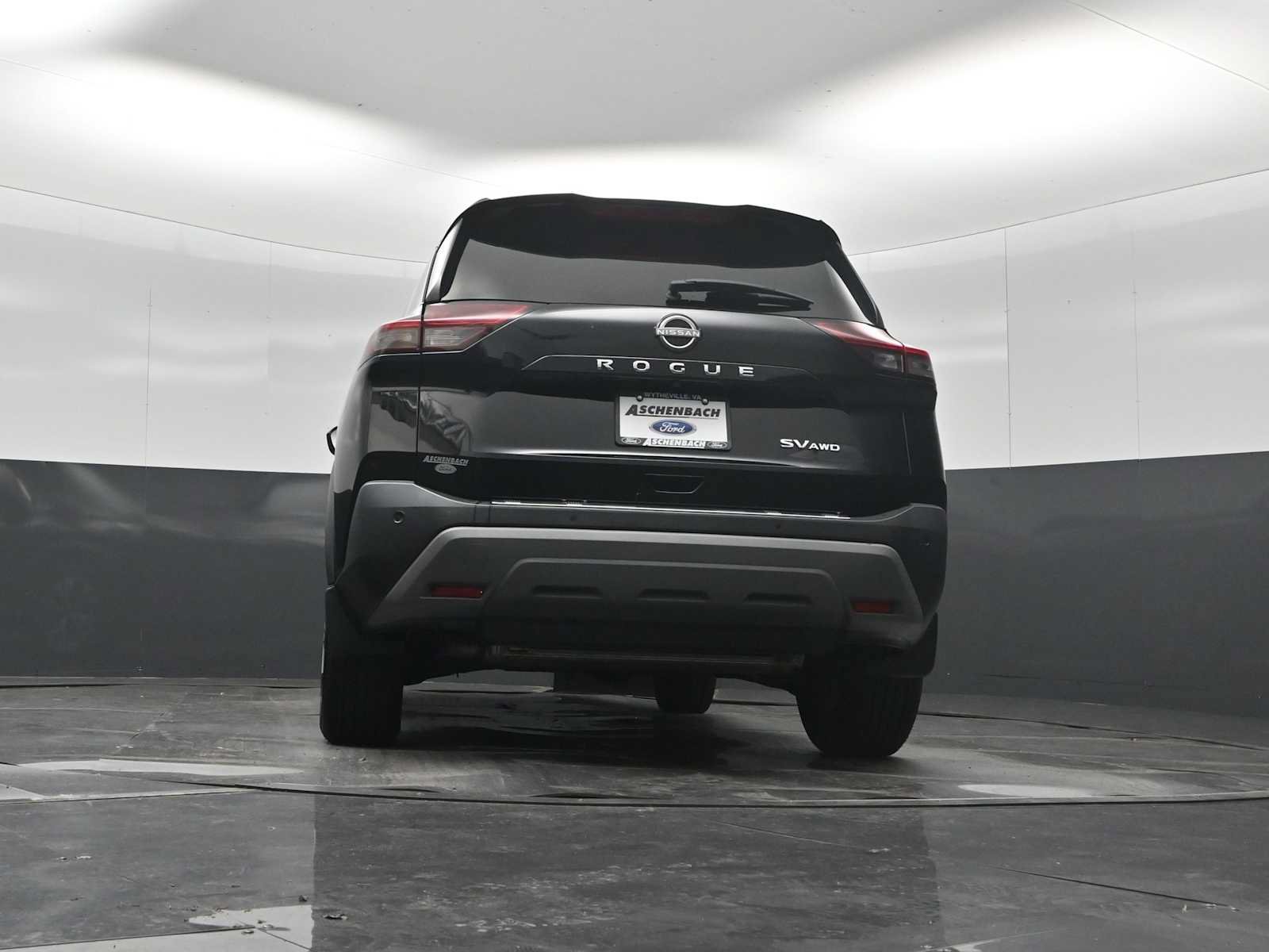 Used 2023 Nissan Rogue SV AWD/4WD image 32