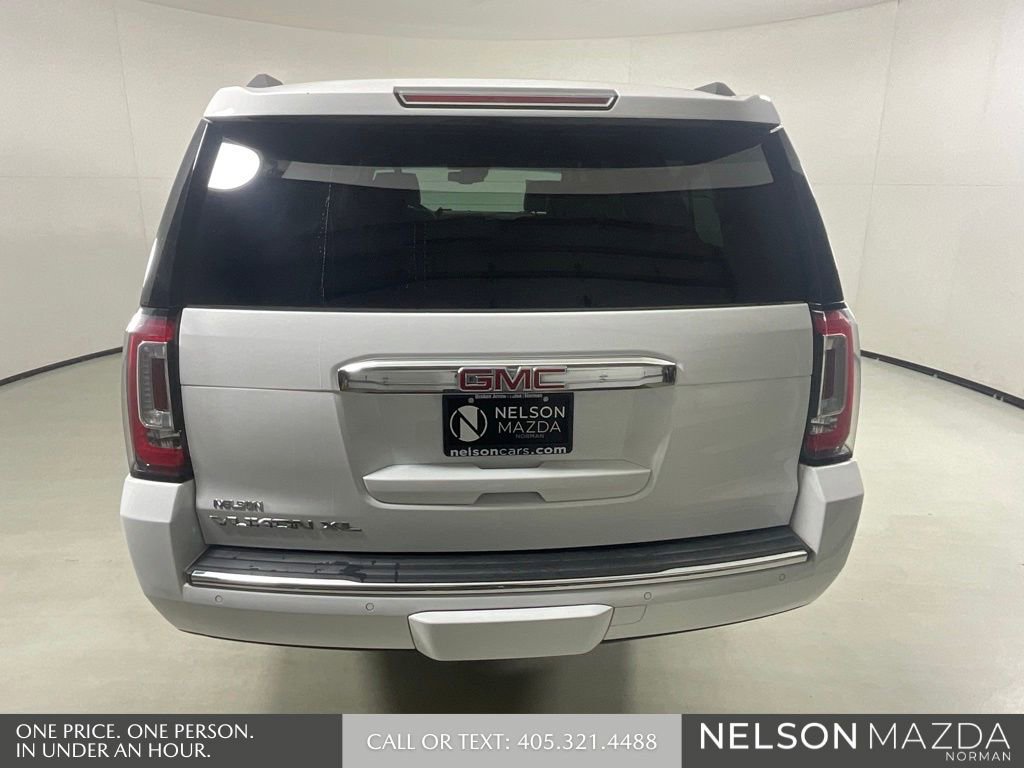 Used 2017 GMC Yukon XL Denali w/ Open Road Package AWD/4WD image 7