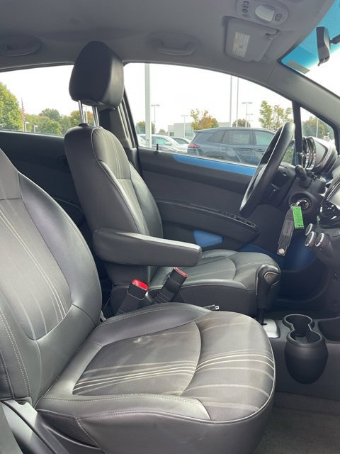 Used 2014 Chevrolet Spark LT FWD image 15