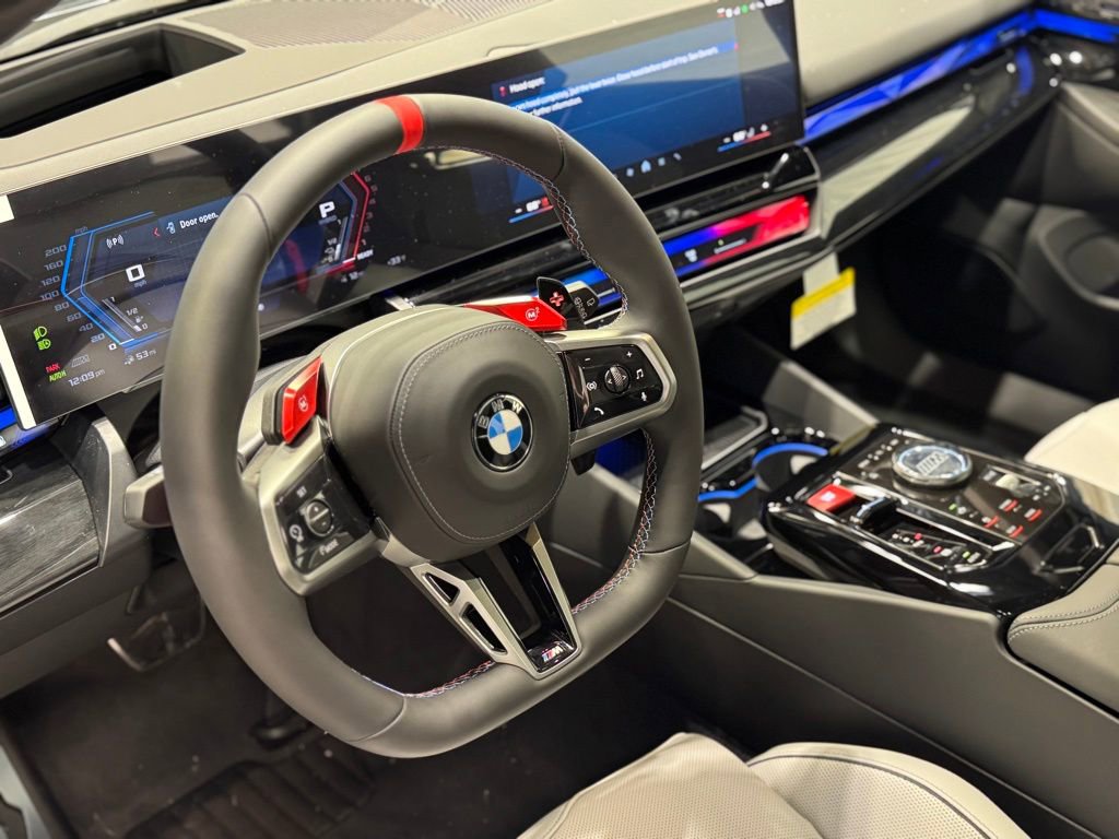 New 2026 BMW M5 Touring image 17