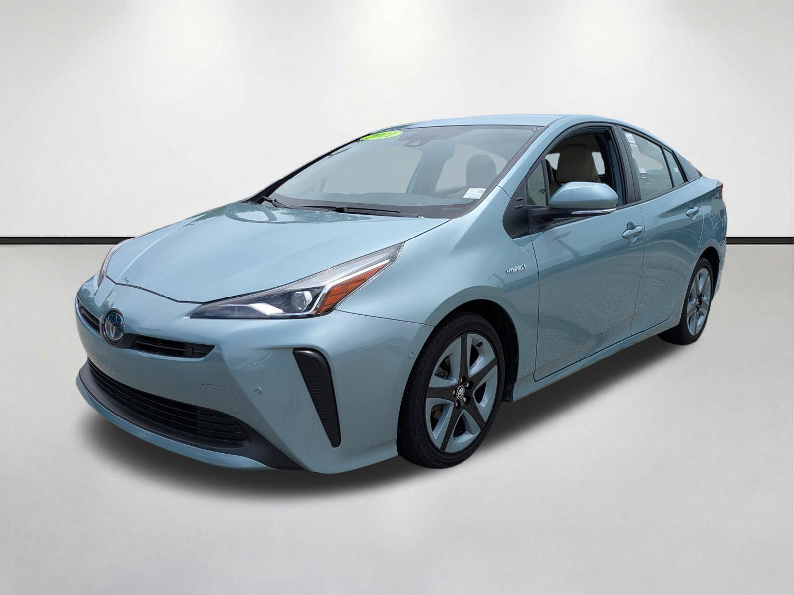 Used 2021 Toyota Prius XLE FWD image 8