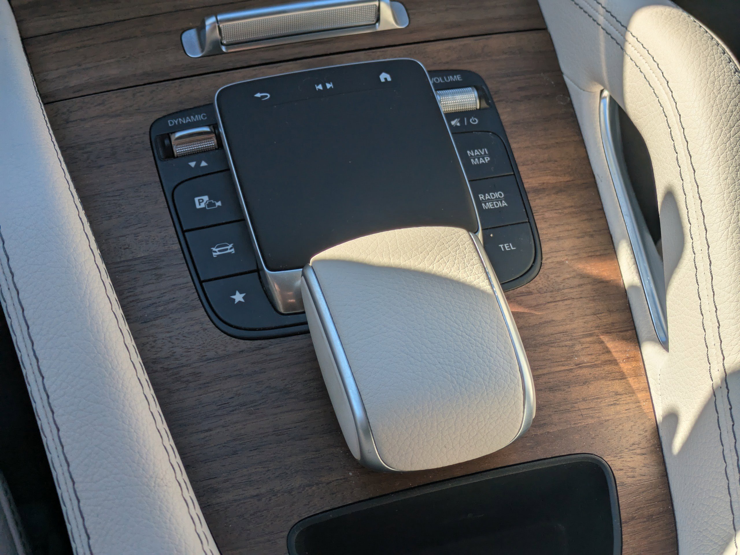 Certified 2024 Mercedes-Benz GLE 350 4MATIC image 24