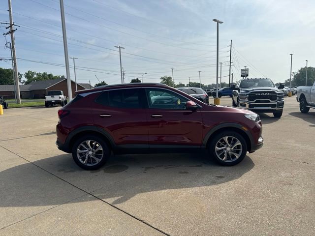 Used 2023 Buick Encore GX Essence w/ Experience Buick Package FWD image 8