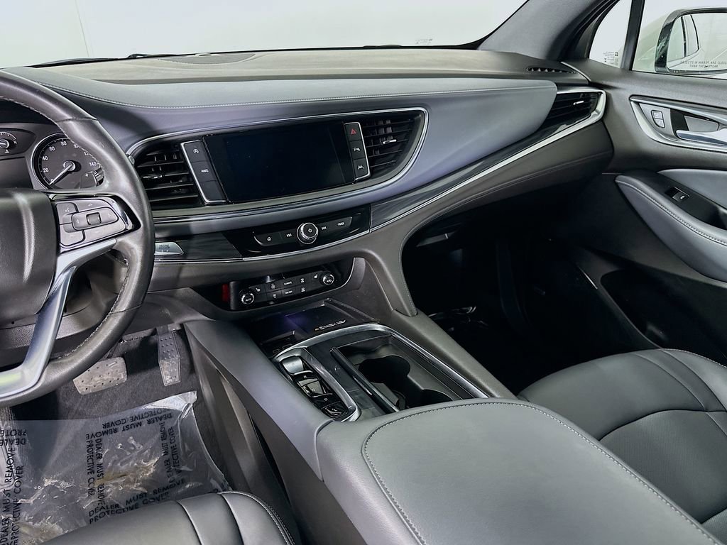 Used 2023 Buick Enclave Essence w/ Experience Buick Package image 20